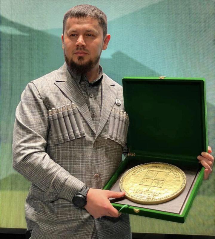 Вина де Устрада-Г1алин культурин декъан куьйгалхочун Заурбеков Бувайсаран Зеламхин
