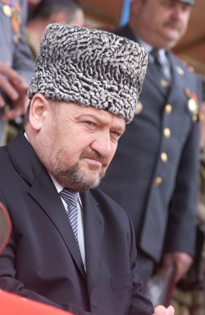 Сегодня 72-я годовщина со дня рождения Первого Президента Чеченской Республики, Героя России Ахмат — Хаджи Кадырова(Дала г1азот къобалдойла цуьнан!)